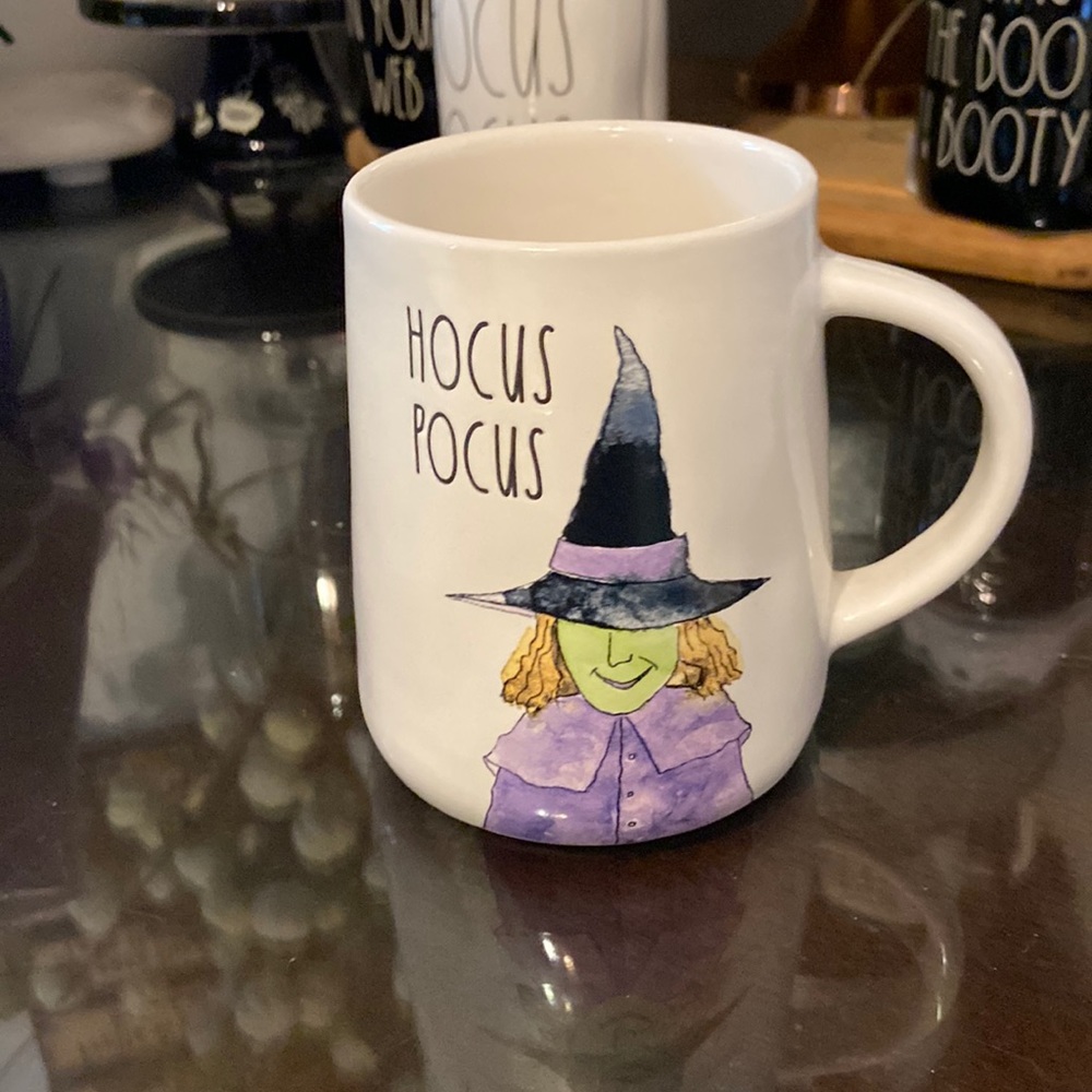 3 for $38 🛍️ Rae Dunn Hocus Pocus mug